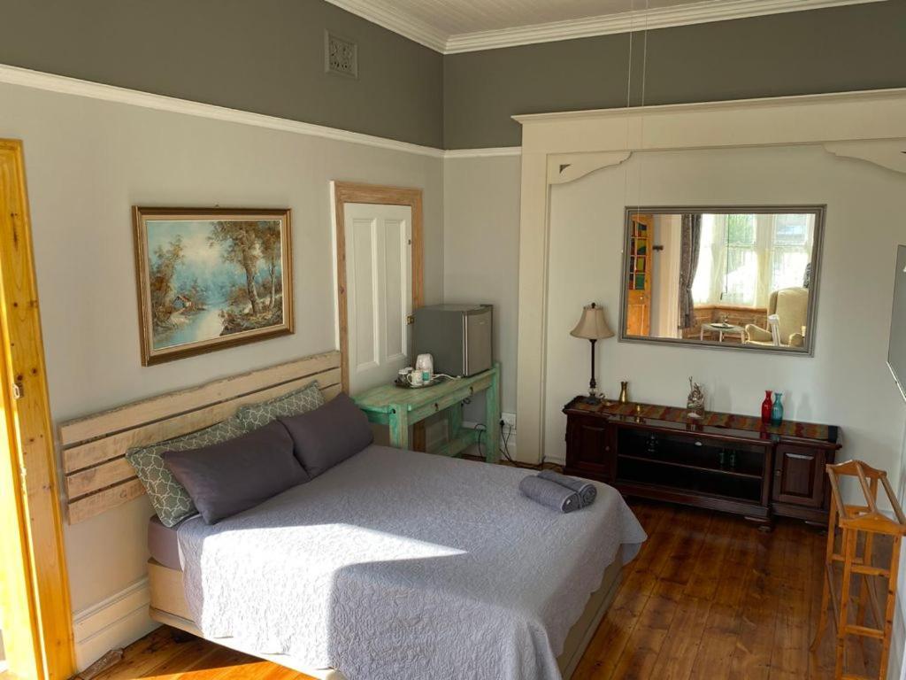 Heath Villa - Private Room Port Elizabeth Exteriör bild